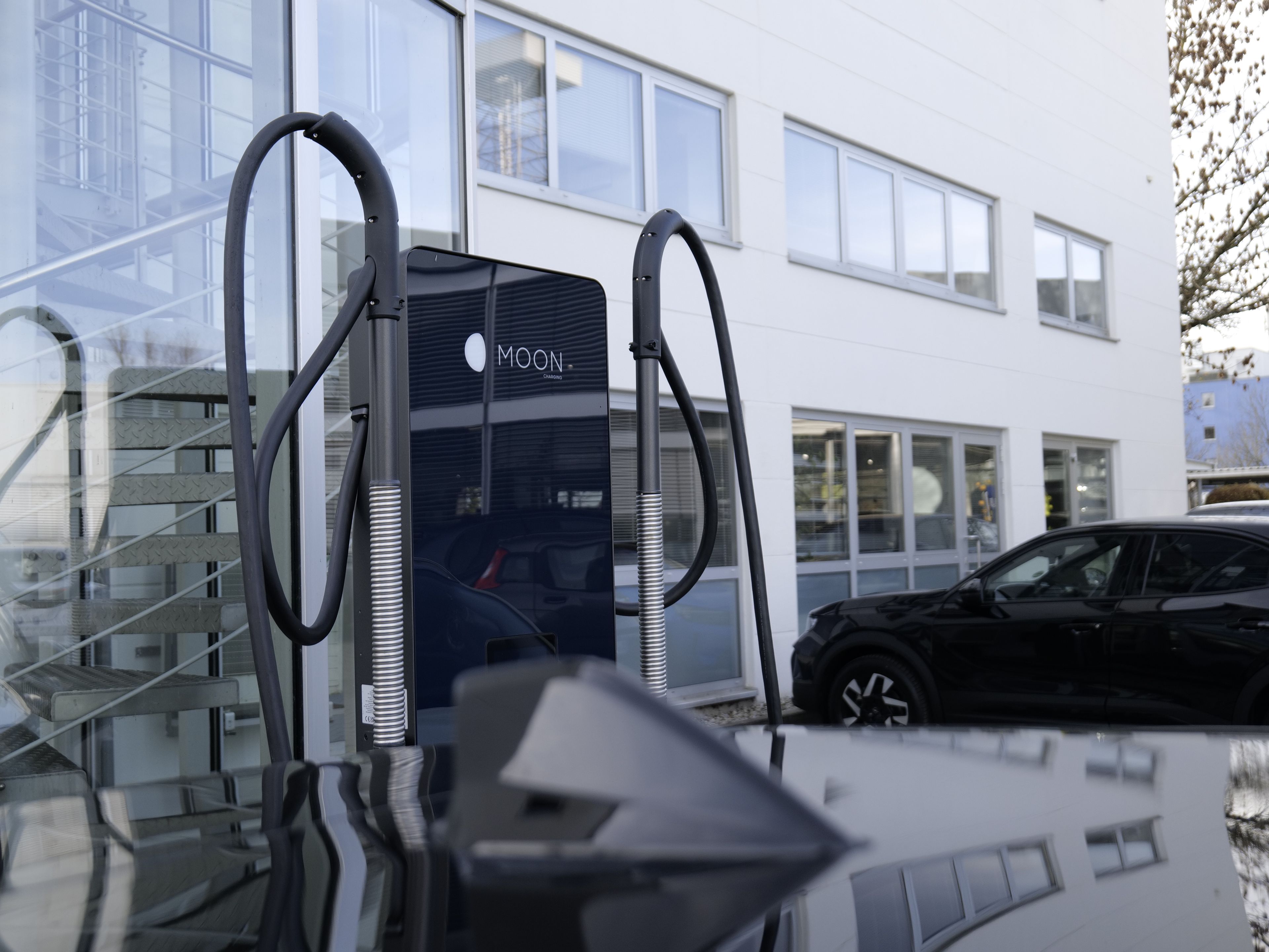 Ladestation MOON POWER Charger 50 bei AVAG Holding SE