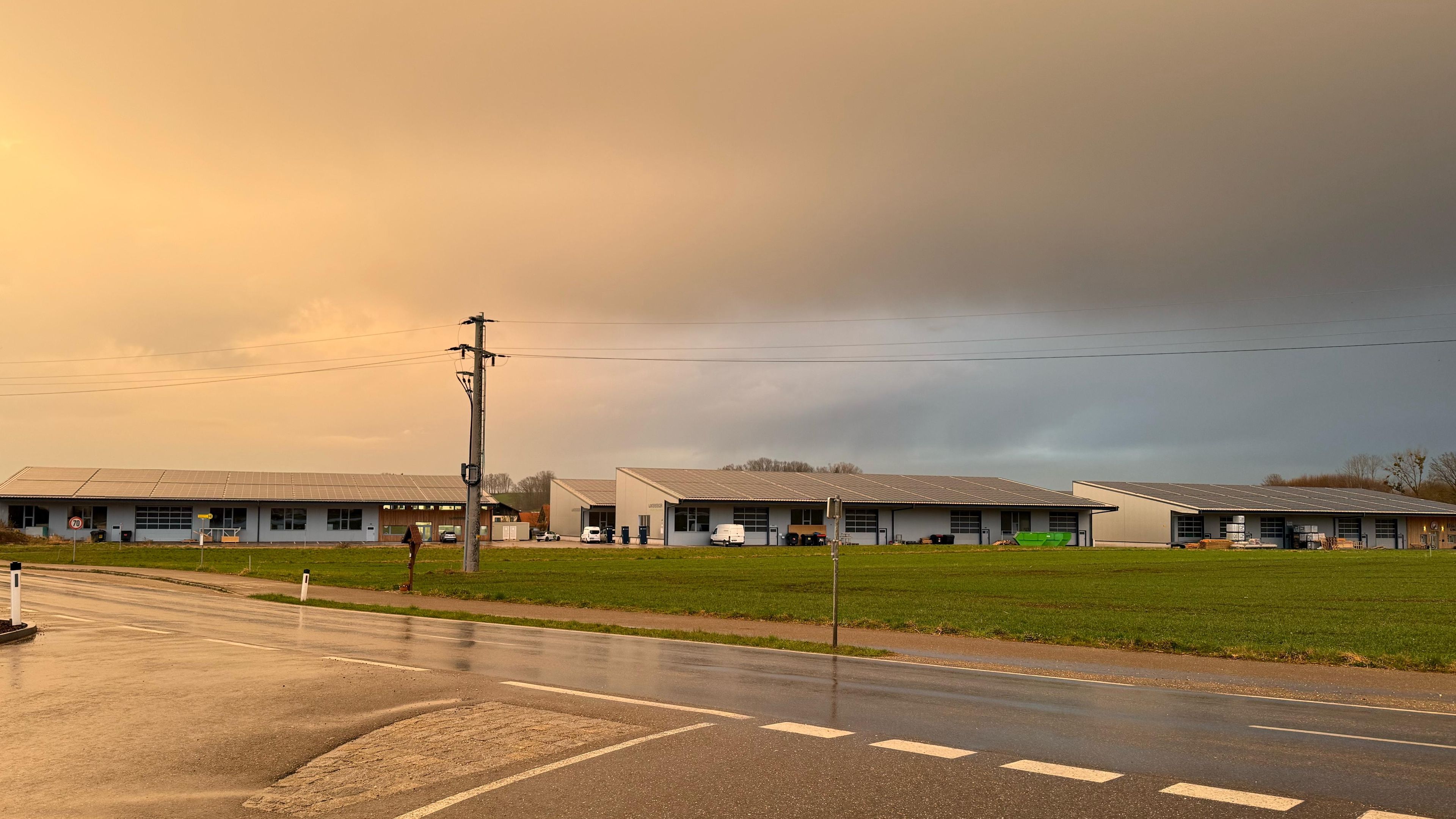 Gewerbepark Mettmach Sonnenuntergang