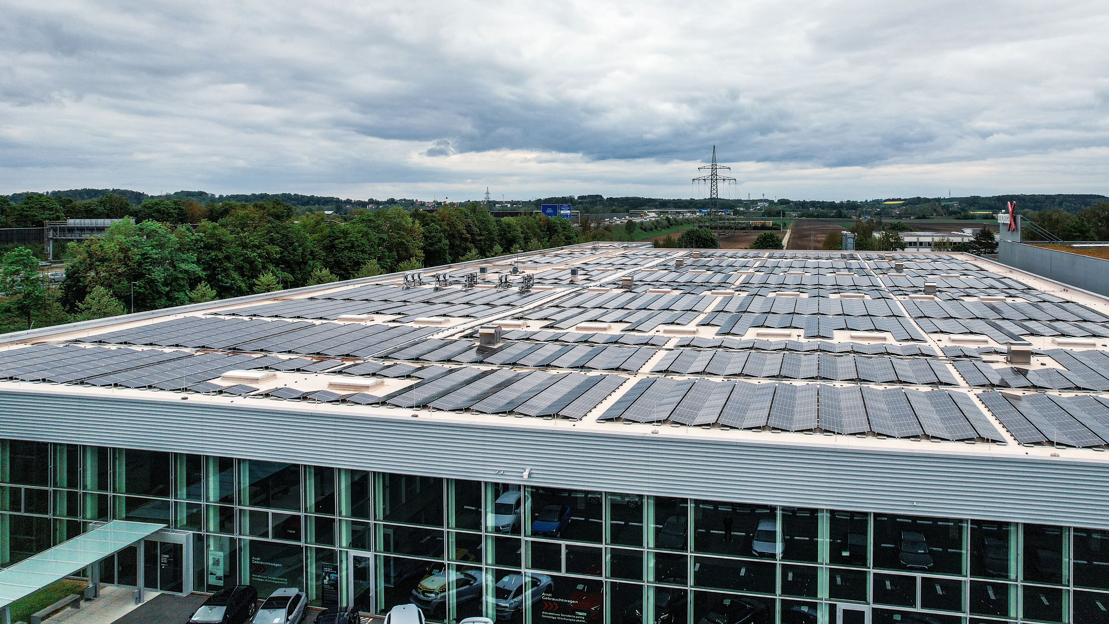 PV Anlage Audi Gebrauchtwagen Zentrum Eching