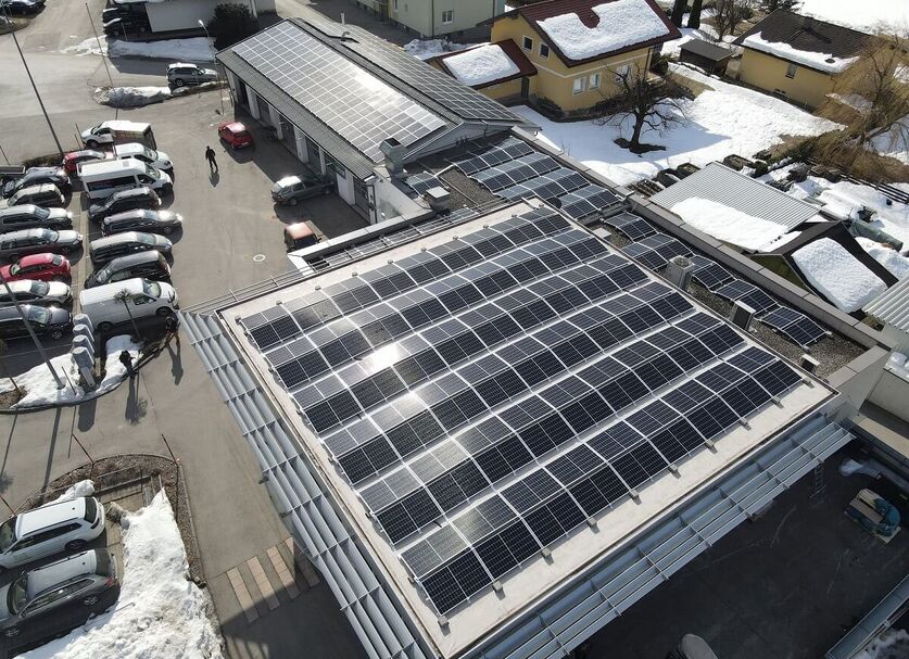 Photovoltaikanlage am Autohaus Staber Obervellach